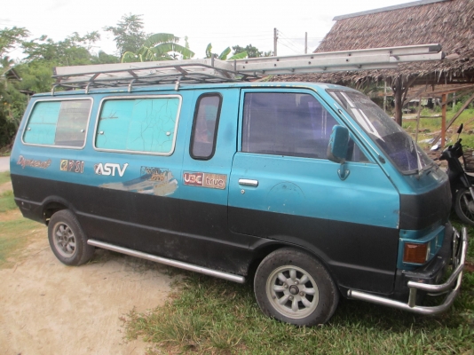 ขายรถตู้ Nissan