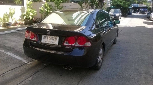 ขายดาวน์ Honda Civic FD i v-tec 2.0