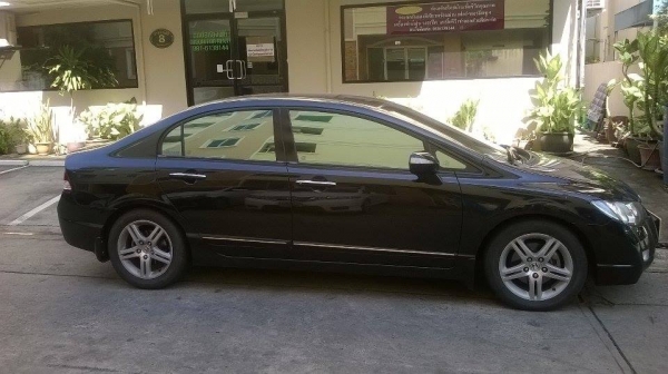 ขายดาวน์ Honda Civic FD i v-tec 2.0