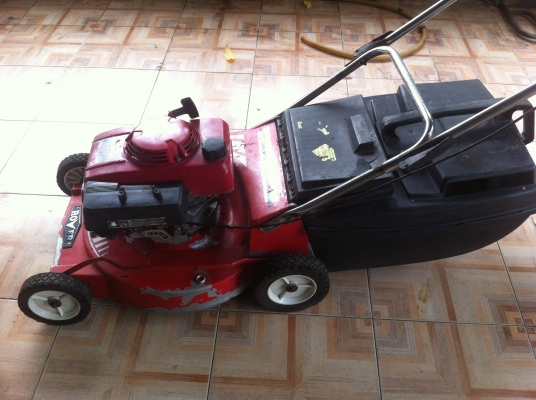 รถตัดหญ้าHONDAแท้ โครงอลูมิเนียม พร้อมเก็บหญ้า