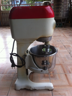 เครื่องตีแป้งกล้วยน้ำไท 10 ลิตร อุปกรณ์ครบ 9,500 บาท