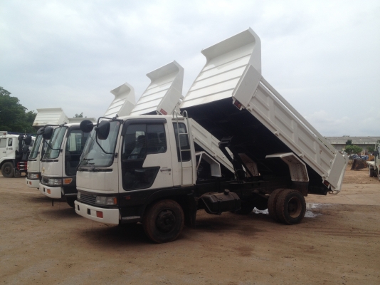 ขาย HINO สิงห์ไฮเทค เครื่อง 185-195 แรงม้ากระบะดั้มพ์ดินยาว 3.80 เมตร กว้าง 2.20 เมตร แผงข้างสูง 60 ซม รวมรั้ว 90 ซม กระบอกดั้มพ์ใหม่ ยางใหม่ ทำใหม่ทั้งคัน ครับ สนใจโทรเลยครับ ขาย HINO สิงห์ไฮเทค เครื่อง 185-195 แรงม้ากระบะดั้มพ์ดินยาว 3.80 เมตร กว้าง 2.20 เมตร แผงข้างสูง 60 ซม รวมรั้ว 90 ซม กระบอกดั้มพ์ใหม่ ยางใหม่ ทำใหม่ทั้งคัน ครับ สนใจโทรเลยครับ