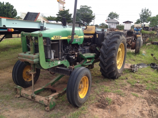 ขายรถไถจอนเดียร์ รูปจริงปัจุบัน ตามสภาพ มี 3 คัน รุ่น 5310k 5615 6603 ขายไม่แพง รถใหม่ใช้เอง มือเดียว ชั่วโมงน้อย อะไหล่ครับ พร้อมผาน หน้า หลัง ลดได้โทรก่อนครับ ขายรถไถจอนเดียร์ รูปจริงปัจุบัน ตามสภาพ มี 3 คัน รุ่น 5310k 5615 6603 ขายไม่แพง รถใหม่ใช้เอง มือเดียว ชั่วโมงน้อย อะไหล่ครับ พร้อมผาน หน้า หลัง ลดได้โทรก่อนครับ