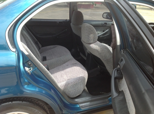 ขายค่ะcivicตาโต เครื่องB20b ติดแก๊สLPG เกียร์AUTO