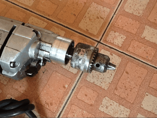 ขายด่วนสว่าน เจาะกระแทก Makita Model 8416 570W 1400/min Made in japanแท้100\%