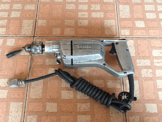 ขายด่วนสว่าน เจาะกระแทก Makita Model 8416 570W 1400/min Made in japanแท้100\%