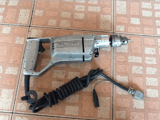 ขายด่วนสว่าน เจาะกระแทก Makita Model 8416 570W 1400/min Made in japanแท้100\%