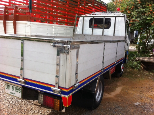 ขาย  6ล้อเล็กไม่ติดเวลา  เครื่อง 120 แรง รถประกอบ สภาพสวยพร้อมใช้คับ.