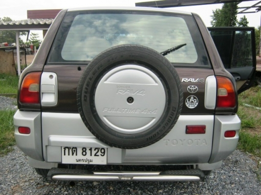 RAV 4 สภาพสวย พร้อมใช้ ช่วงล่างแน่น แก๊ซ LPG โลละ 1.3 บาท