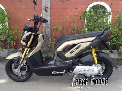 ขายZoomer-x สีน้ำตาลดำ ปี2557