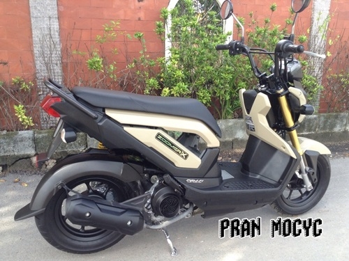 ขายZoomer-x สีน้ำตาลดำ ปี2557