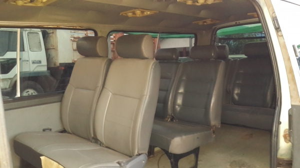 ขายด่วนรถตู้TOYOTAสภาพสวยแอร์เย็น เครื่องดี ยางสวยใช้งานได้นานราคาไม่แพงโทร0843923995 ขายด่วนรถตู้TOYOTAสภาพสวยแอร์เย็น เครื่องดี ยางสวยใช้งานได้นานราคาไม่แพงโทร0843923995