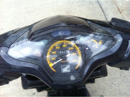 Honda Click 110 i หัวฉีด วิ่งน้อย รถสวย Honda Click 110 i หัวฉีด วิ่งน้อย รถสวย