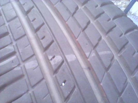 ขายยาง 205/55/16 ปี 12 ชุด 4 วง 2500 บาท