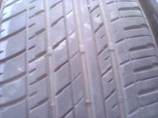 ขายยาง 205/55/16 ปี 12 ชุด 4 วง 2500 บาท