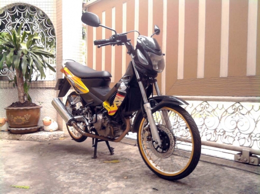 ขออนุญาติขาย Honda Sonic 125 CC. รุ่นไมล์ขาว สภาพสวยนางฟ้า โอนให้ฟรี