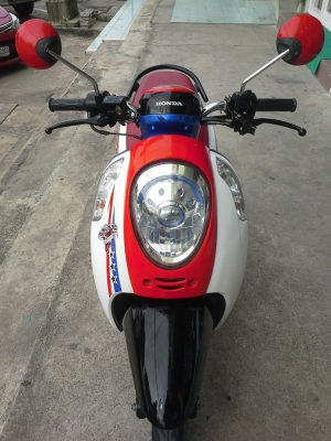 All New Honda Scoopy -i ปลายปี 2555 รุ่นใหม่ล่าสุด ลาย Active Boy รถสวยม๊ากมาก All New Honda Scoopy -i ปลายปี 2555 รุ่นใหม่ล่าสุด ลาย Active Boy รถสวยม๊ากมาก