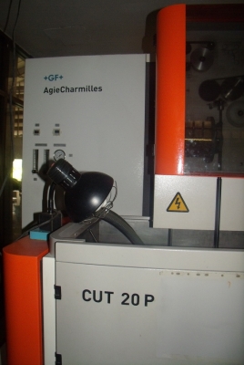 ขายเครื่องเจาะ SUPER DRILL SEIBU , WIRE CUT , EDM SODICK สภาพใหม่ดีใหม่มาก ปี2013 ของอุปกรณ์ครบ ใช้งานได้ปกติ