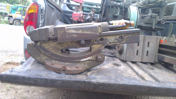 Sell> ขายปากกาองศา หน้ากว้าง 6" นิ้ว ญี่ปุ่น ปากเลื่อนได้ 3 ระดับครับ ของเก่าเก็บสวยๆ ไม่มีตำหนิครับ จัดส่งทั่วประเทศ