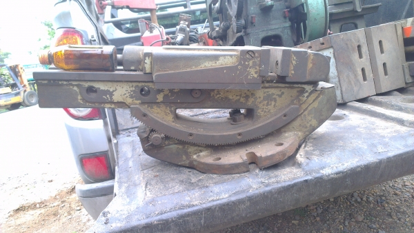 Sell> ขายปากกาองศา หน้ากว้าง 6" นิ้ว ญี่ปุ่น ปากเลื่อนได้ 3 ระดับครับ ของเก่าเก็บสวยๆ ไม่มีตำหนิครับ จัดส่งทั่วประเทศ