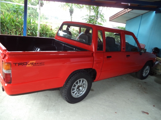 ขายTOYOTA HERO 4 ประตู สภาพพร้อมใช้