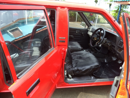 ขายTOYOTA HERO 4 ประตู สภาพพร้อมใช้