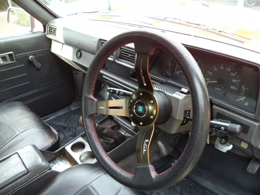 ขายTOYOTA HERO 4 ประตู สภาพพร้อมใช้