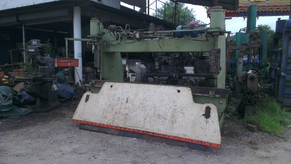 Sell> ขายแท่นพับไฮดรอลิค 8 ฟุต ขายตามสภาพครับ ขาดชุดไฟอย่างเดียวครับ ต้องเดินไฟใหม่ อย่างอื่นครบหมดครับ