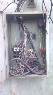 Sell> ขายแท่นพับไฮดรอลิค 8 ฟุต ขายตามสภาพครับ ขาดชุดไฟอย่างเดียวครับ ต้องเดินไฟใหม่ อย่างอื่นครบหมดครับ