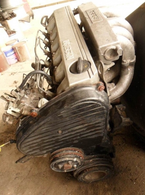 ขายเครื่่องดีเซล นิสสัน RD28-2800cc(มีเลขเครื่อง แจ้งลงเล่มได้เลย) เครื่องสตาร์ทติดปกติ 7,500บ.T.092-9351644