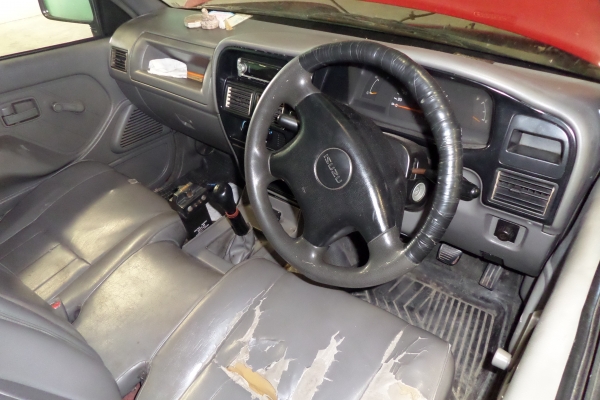 ISUZU SPARK EX เครื่อง 2J แก็ส ISUZU SPARK EX เครื่อง 2J แก็ส