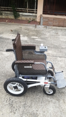 ขายวีลแชร์ไฟฟ้า SUZUKI สินค้าเพิ่งมาจากญี่ปุ่น