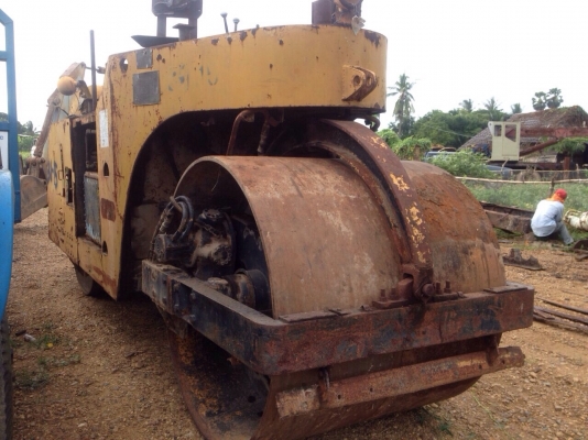 ขายรถบดวาตานาเบ้ หน้าเหล็กหลังเหล็ก ขนาด 10 ตัน เครื่อง ISUZU 2 เพลา ปั๊ม 5 ดาว 3 ตัว สภาพพร้อมใช้งานค่ะ