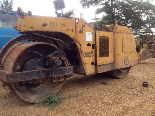 ขายรถบดวาตานาเบ้ หน้าเหล็กหลังเหล็ก ขนาด 10 ตัน เครื่อง ISUZU 2 เพลา ปั๊ม 5 ดาว 3 ตัว สภาพพร้อมใช้งานค่ะ