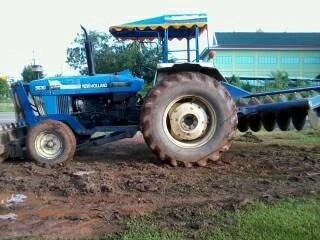 New Holland 75 hp 270000บาท