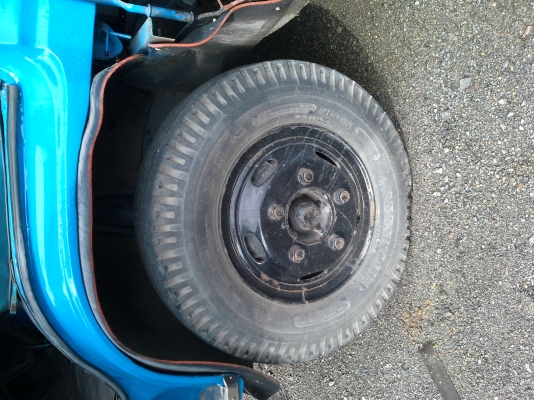 หกล้อ  กลาง  KS