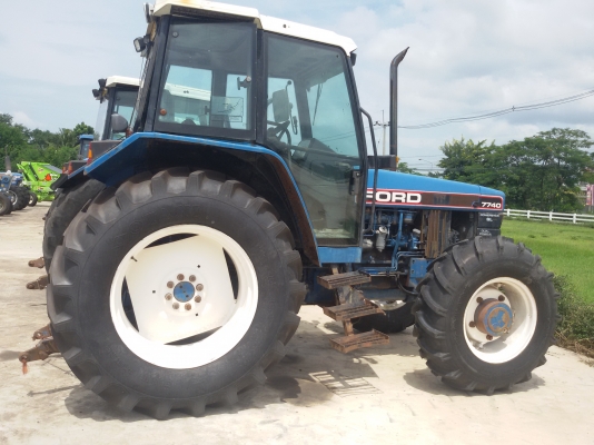 ขาย Ford 7740 ราคา 750,000 บาท