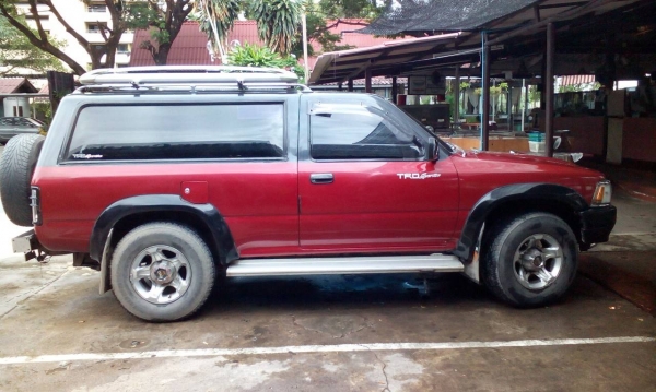 ขายด่วน โตโยต้า ไมตี้แวน3D ยกสูง เครื่อง เจ+แก็ส AT ไมล์ดิจิตอล เบาะกำมะหยี่ แอร์เย็นสบาย ราคา 120000(ต่อได้ครับ)ติดต่อ 0917814596/0876956100 ลี