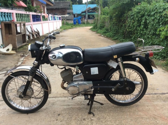 SUZUKI B100 มีเล่มทะเบียนสภาพเดิมๆหายากครับขายถูกๆ13800บาท