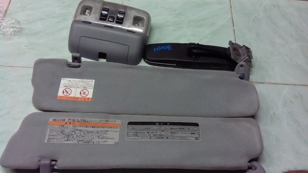 ชุดบังแดดรถตู้ Toyota หัวจรวด (Toyota Hiace หัวจรวด)