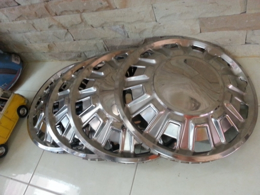 ** ขายฝาครอบล้อโตโยต้า ขอบ 13 นิ้ว ** ** ขายฝาครอบล้อโตโยต้า ขอบ 13 นิ้ว **