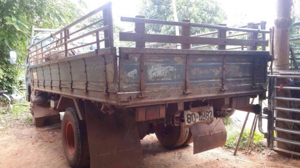 ISUZU NPR59L เครื่อง115แรง เอฟหน้าเอฟหลัง ปี40เพาว์เวอร์เกียร์สั้น