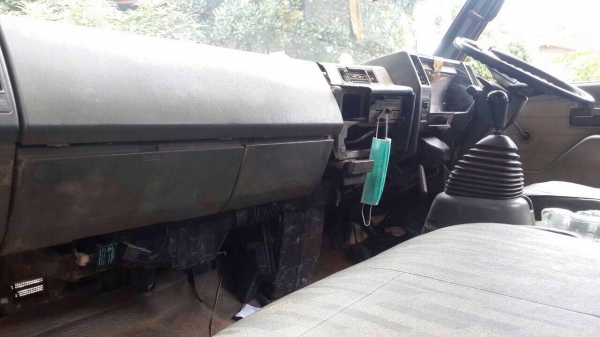 ISUZU NPR59L เครื่อง115แรง เอฟหน้าเอฟหลัง ปี40เพาว์เวอร์เกียร์สั้น