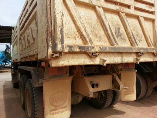 รถอีซูซุ 10 ล้อดั้ม FXZ  360 แรงม้า. ปี 54 ( รถวิ่ง 1xx,xxx กม.  -  12x,xxx กม. - 13x,xxx กม.  )   ( มีขาย 3 คัน. )   สนใจติดต่อ 081 - 6079515