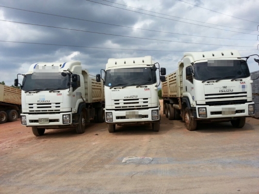 รถอีซูซุ 10 ล้อดั้ม FXZ  360 แรงม้า. ปี 54 ( รถวิ่ง 1xx,xxx กม.  -  12x,xxx กม. - 13x,xxx กม.  )   ( มีขาย 3 คัน. )   สนใจติดต่อ 081 - 6079515