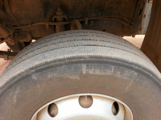 รถอีซูซุ 10 ล้อดั้ม FXZ  360 แรงม้า. ปี 54 ( รถวิ่ง 1xx,xxx กม.  -  12x,xxx กม. - 13x,xxx กม.  )   ( มีขาย 3 คัน. )   สนใจติดต่อ 081 - 6079515