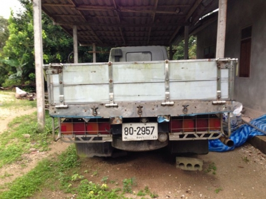 6ล้อบรรทุก HINO KM777 117แรงม้า ปี1992 รถสวย พร้อมใช้งาน เอกสารเล่มทะเบียน ราคาต่อรองได้ โทร.087-2976734