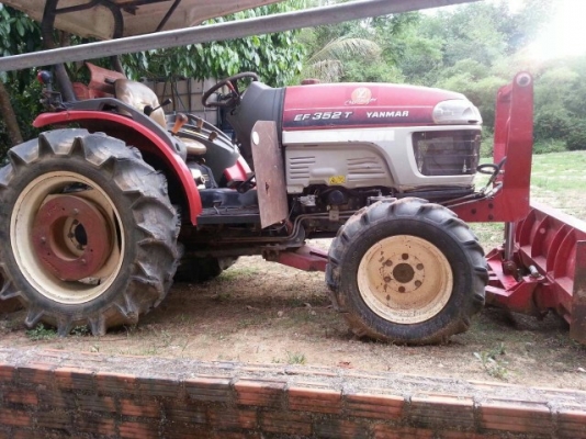 รถไถ ยันม่าร์ EF352T รถพร้อมใช้งาน สภาพเดิมๆ เครื่องแรงดี เอกสารเล่มทะเบียน อุปกรณ์ 2 ชิ้น ราคาต่อรองได้ โทร.087-2976734