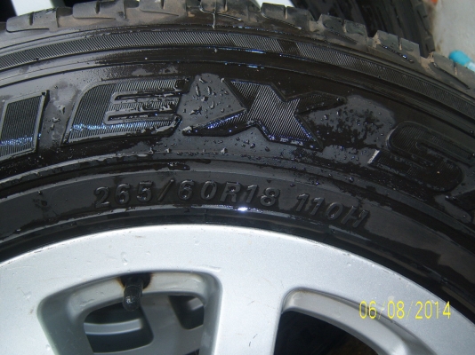 แม็กขอบ18 TRD พร้อมยาง 265 60 18  6รู139(11800)