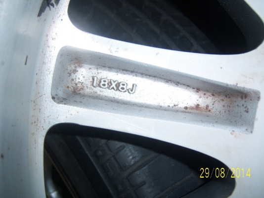 แม็กขอบ18 TRD พร้อมยาง 265 60 18  6รู139(11800)